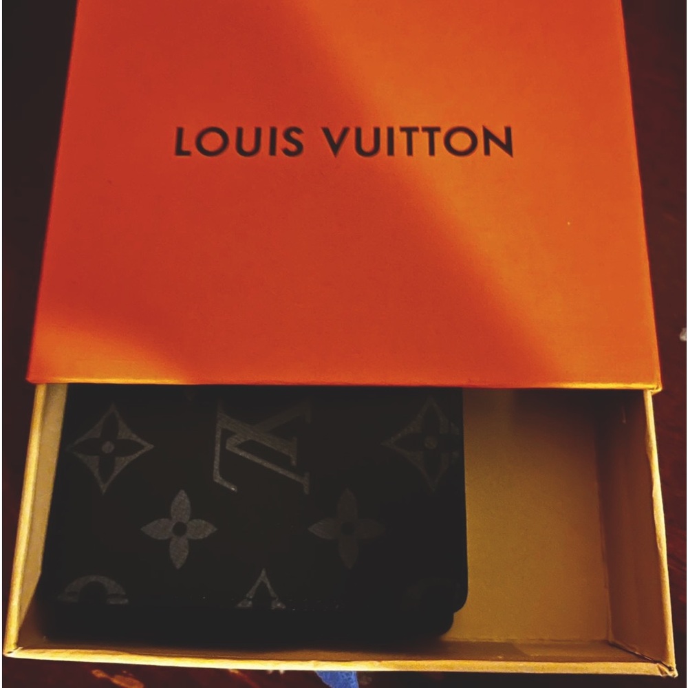 Black Louis Vuitton wallet